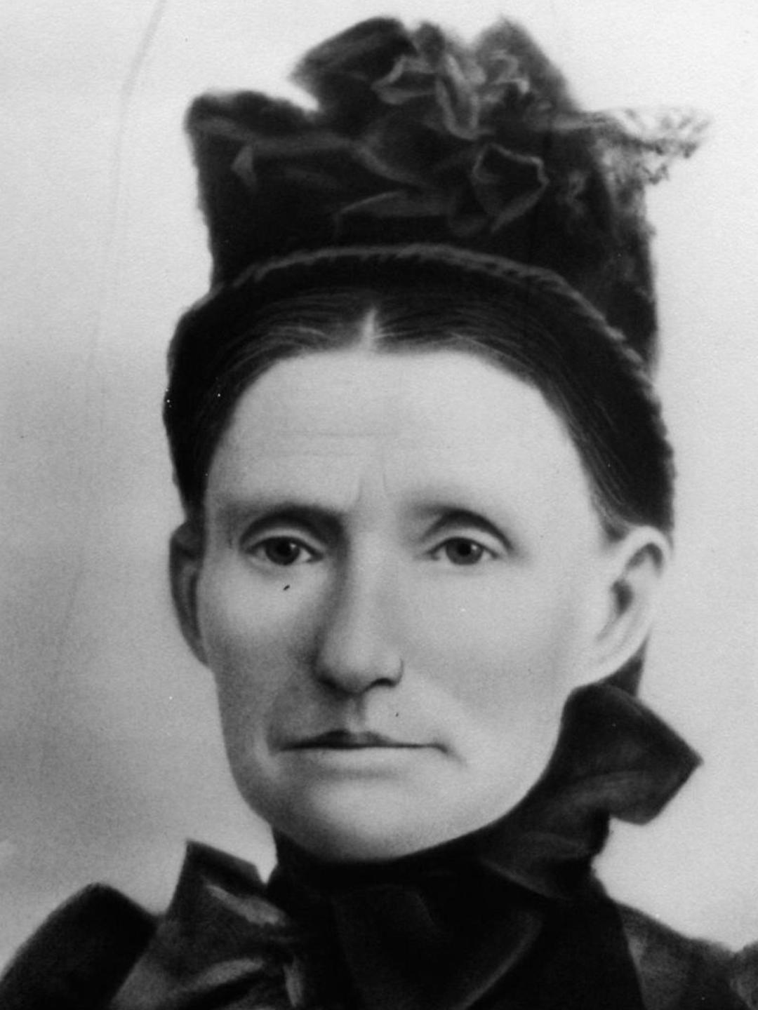 Ada Mazilla Evans (1837 - 1923) Profile